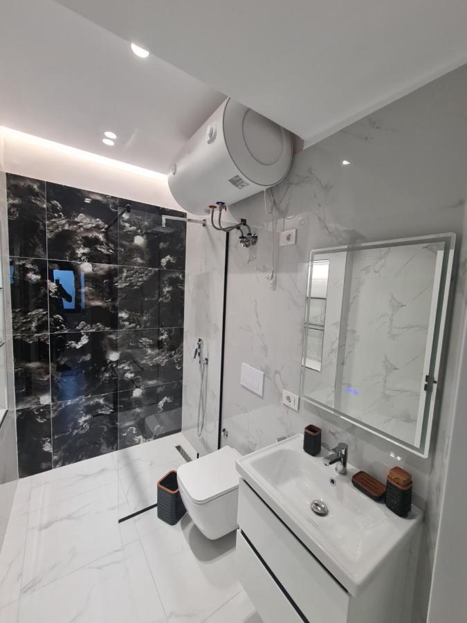 Am Luxury Apartment 地拉那 外观 照片