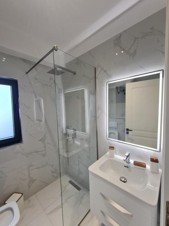 Am Luxury Apartment 地拉那 外观 照片