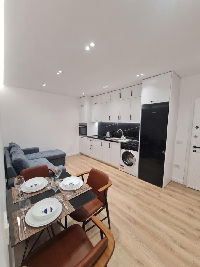 Am Luxury Apartment 地拉那 外观 照片
