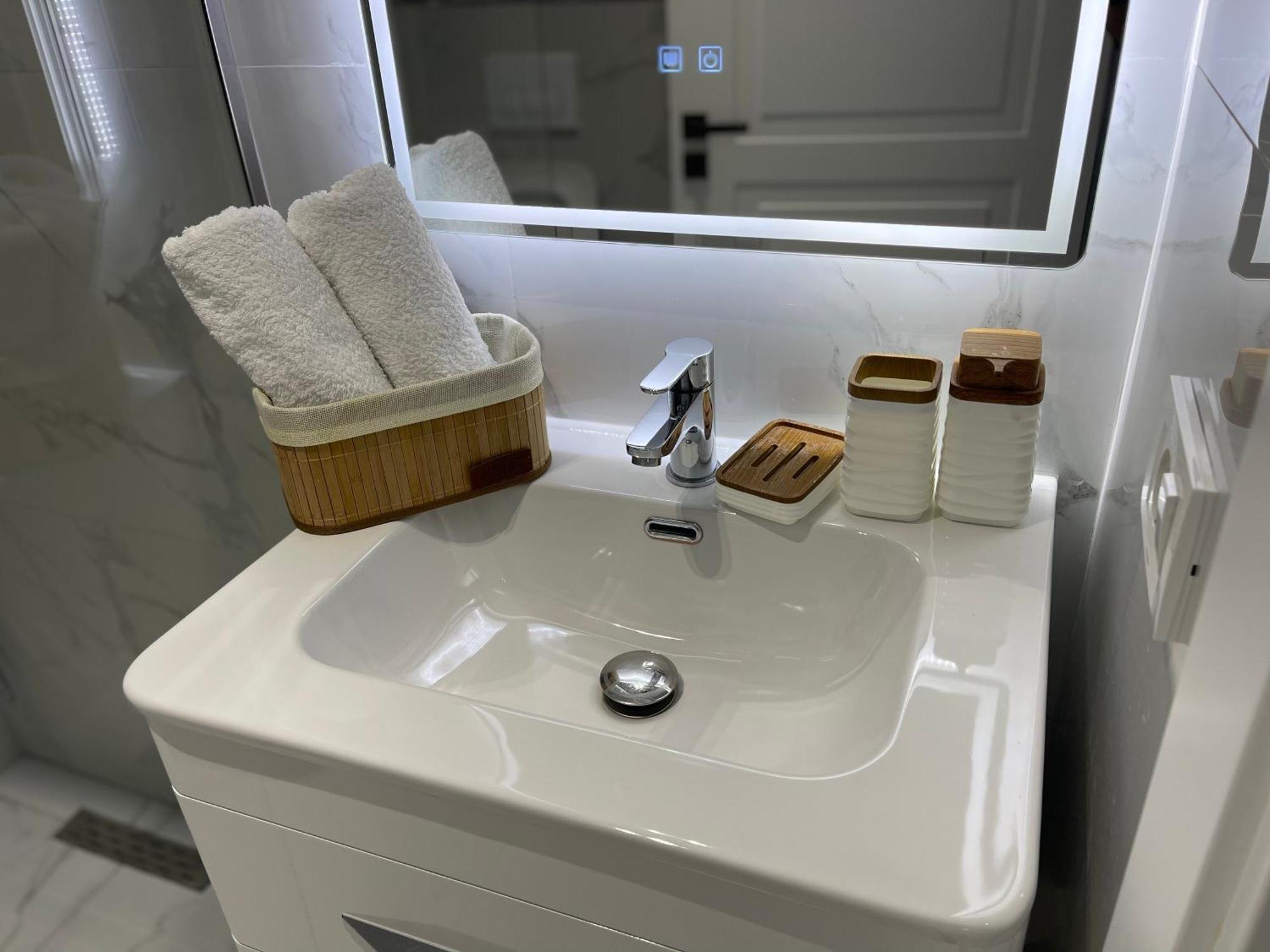 Am Luxury Apartment 地拉那 外观 照片